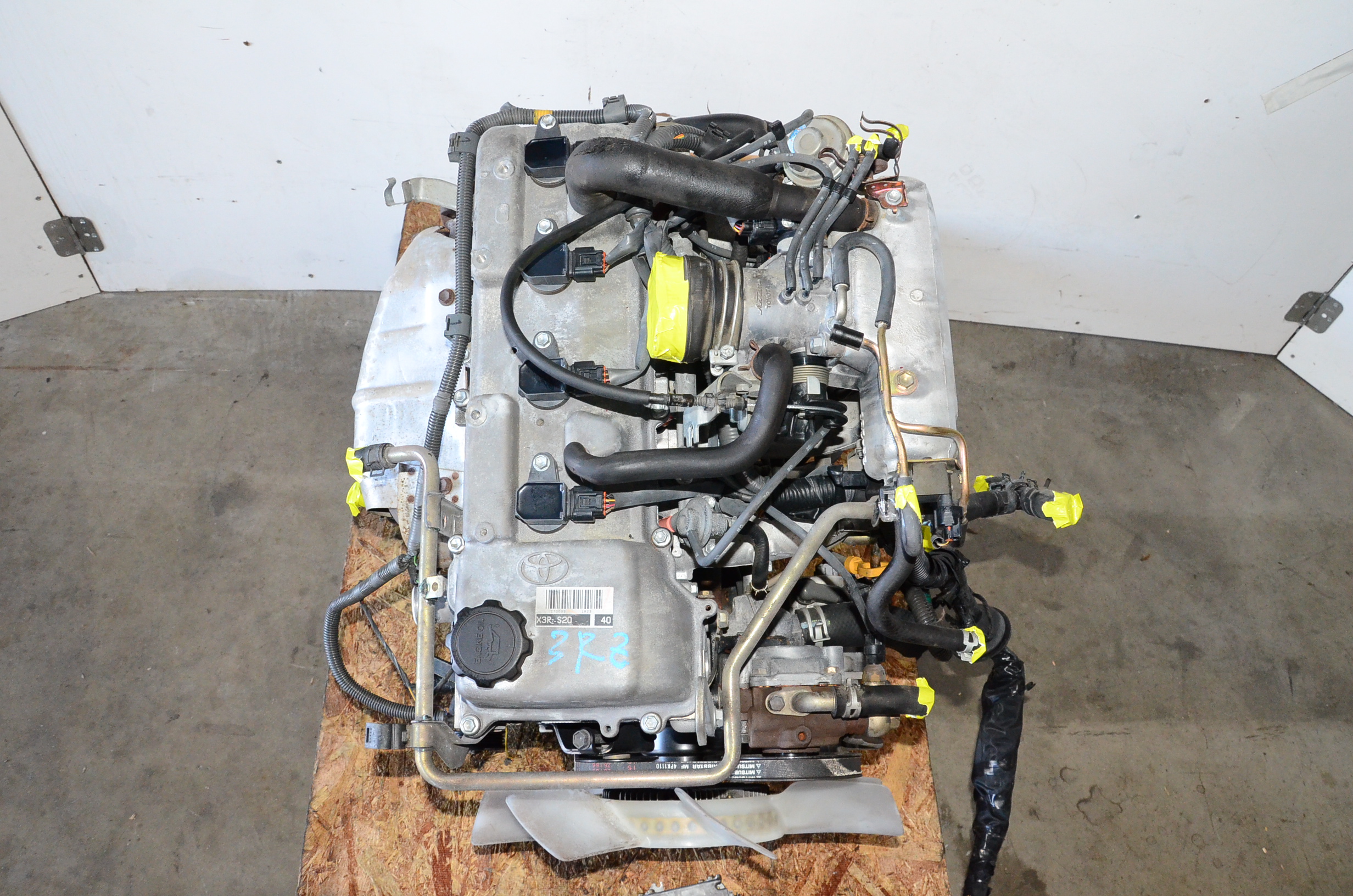 JDM 97-04 Toyota Tacoma T100 4Runner 3RZFE 2.7L Engine 4Cyl 3RZ Motor Coil Pack